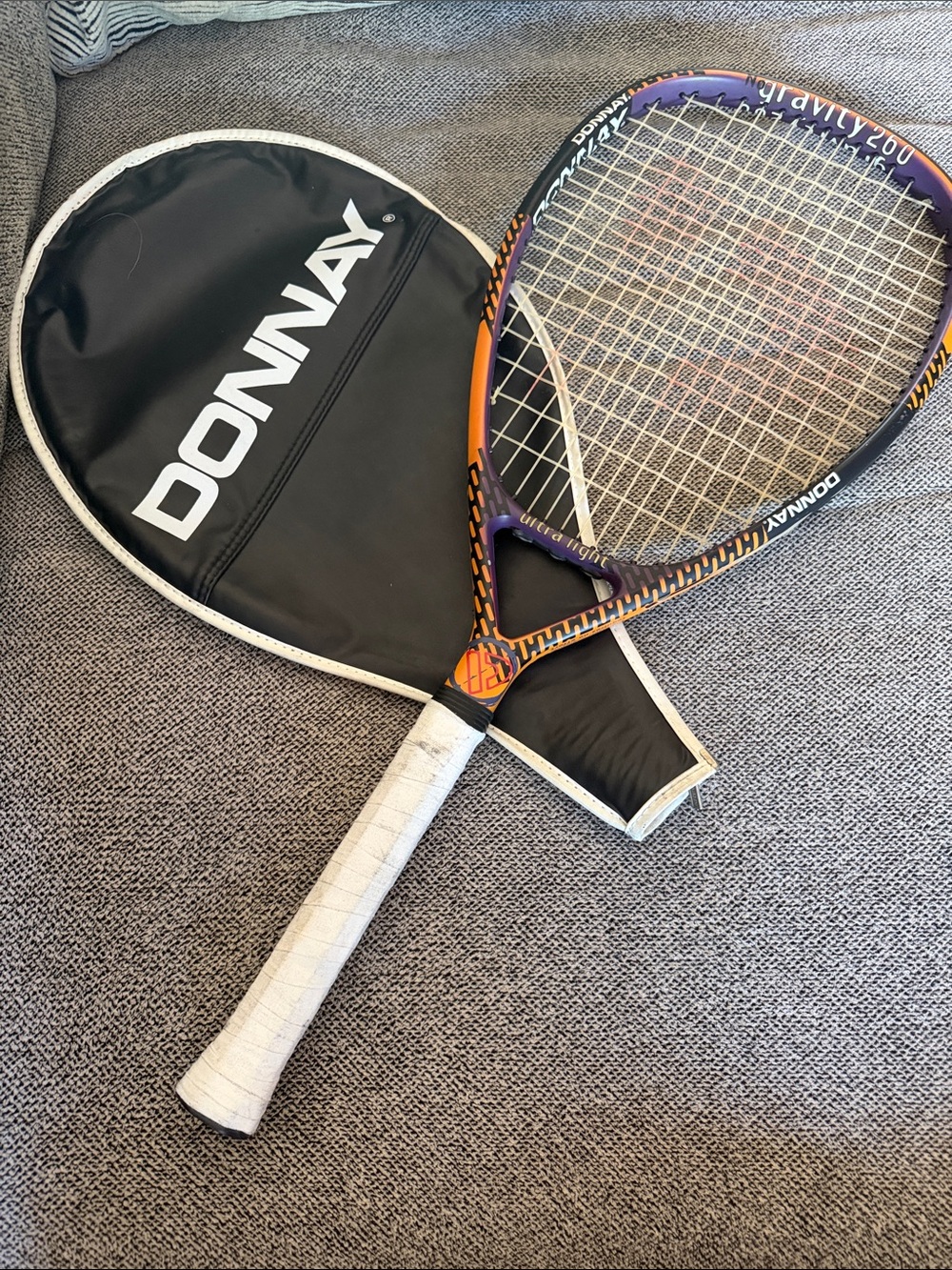 Donnay Gravity 260 Vintage Tennis Racket — Orange & Purple & Sleeve